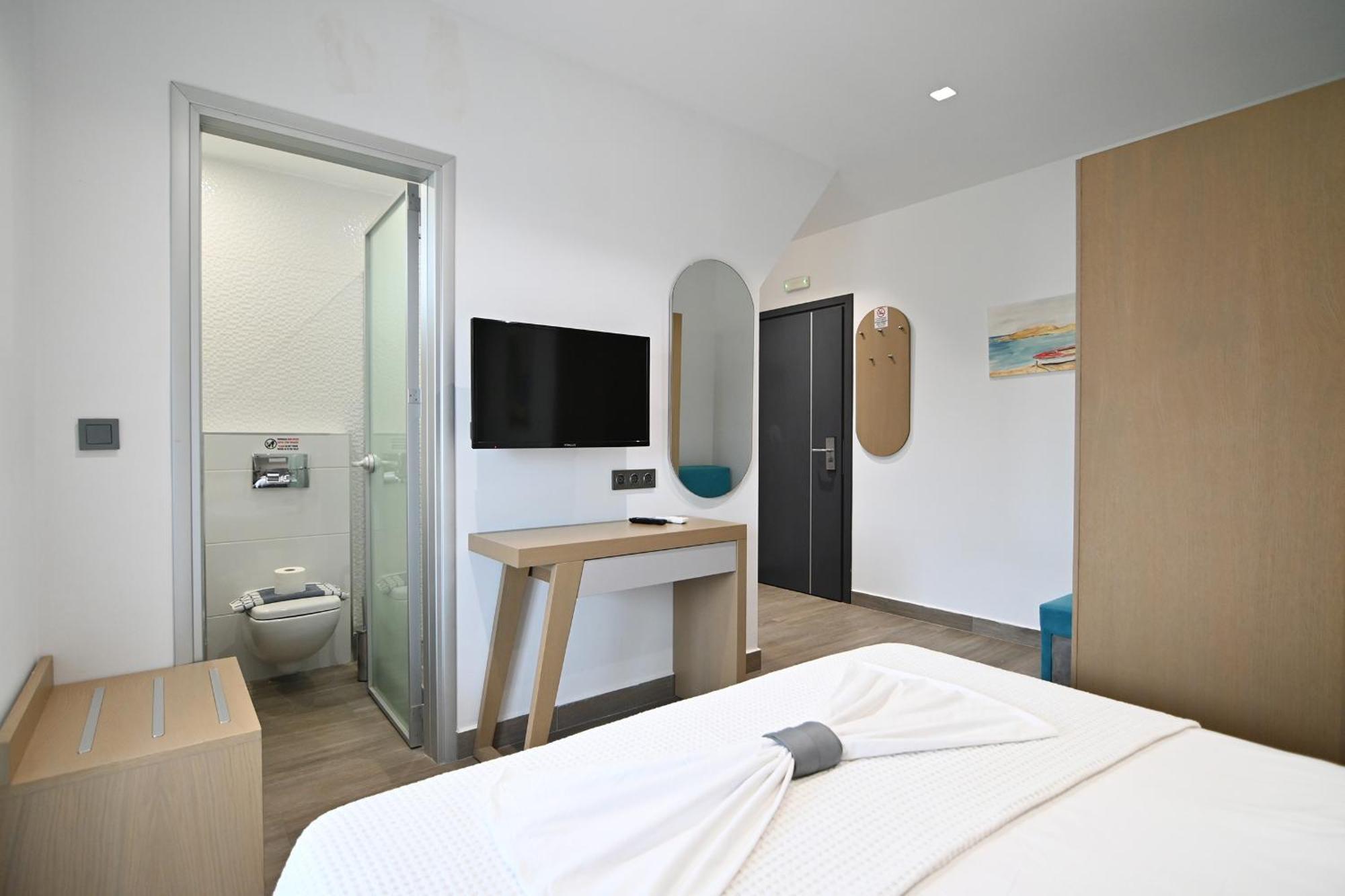 Amalia Rooms Sea View Vrasná Exterior foto