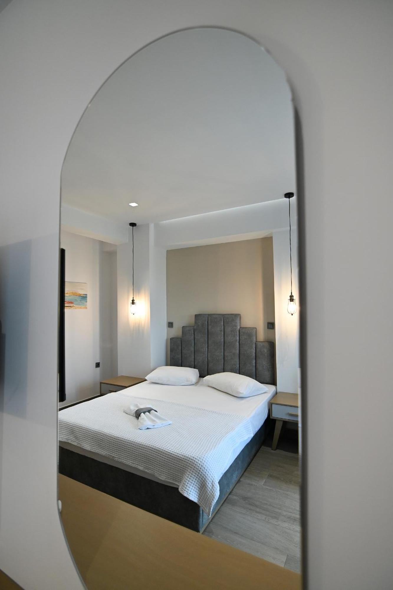 Amalia Rooms Sea View Vrasná Exterior foto